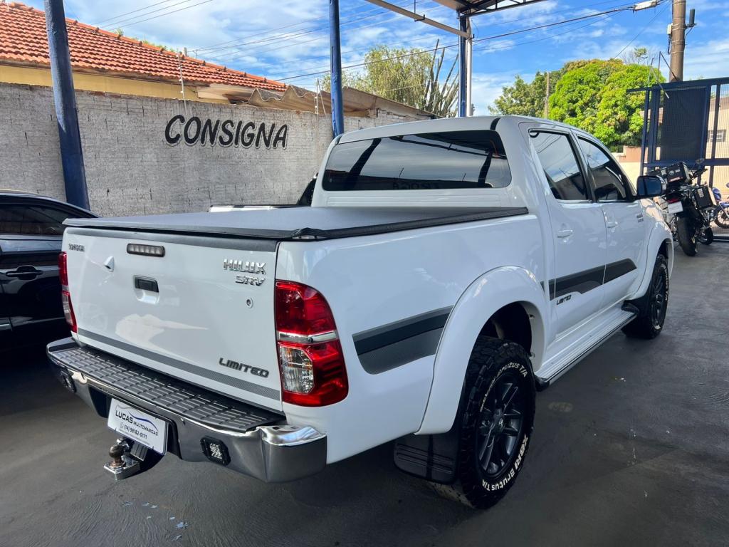 TOYOTA Hilux Caminhonete - Foto