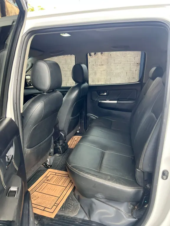 TOYOTA Hilux Caminhonete - Foto