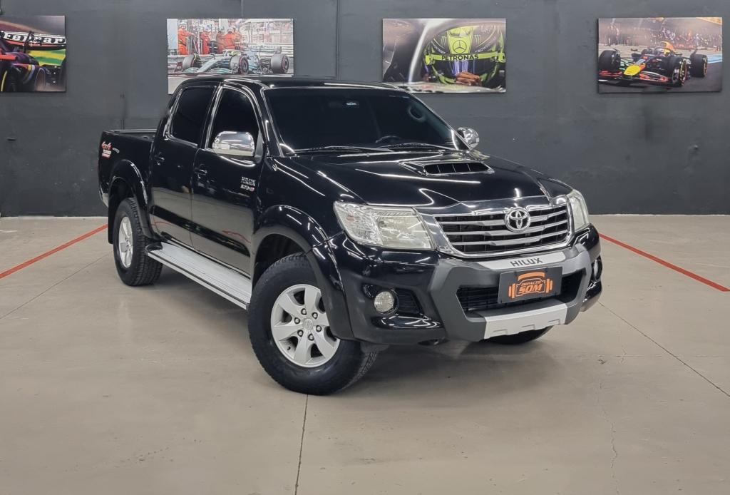 TOYOTA Hilux Caminhonete