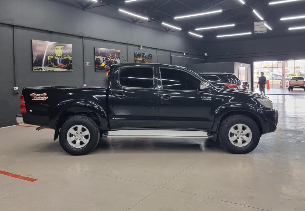TOYOTA Hilux Caminhonete - Foto