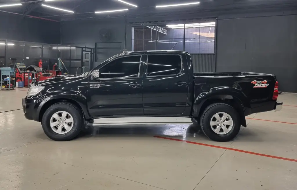 TOYOTA Hilux Caminhonete - Foto