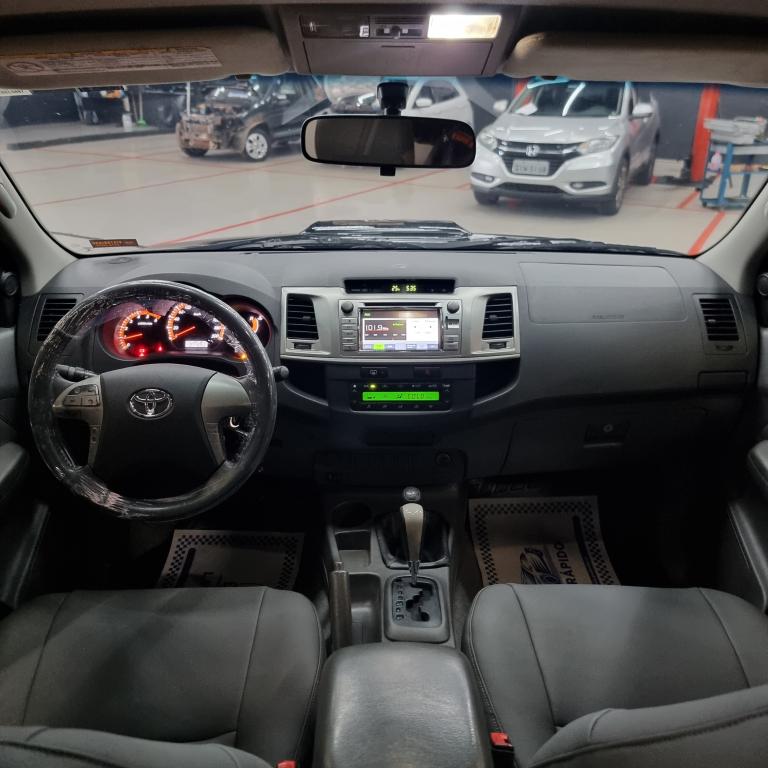 TOYOTA Hilux Caminhonete - Foto