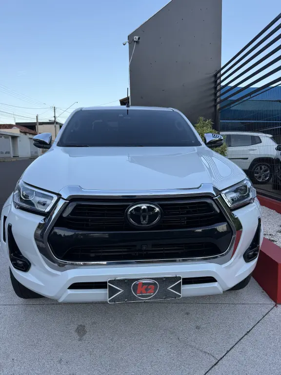 TOYOTA Hilux Caminhonete - Foto