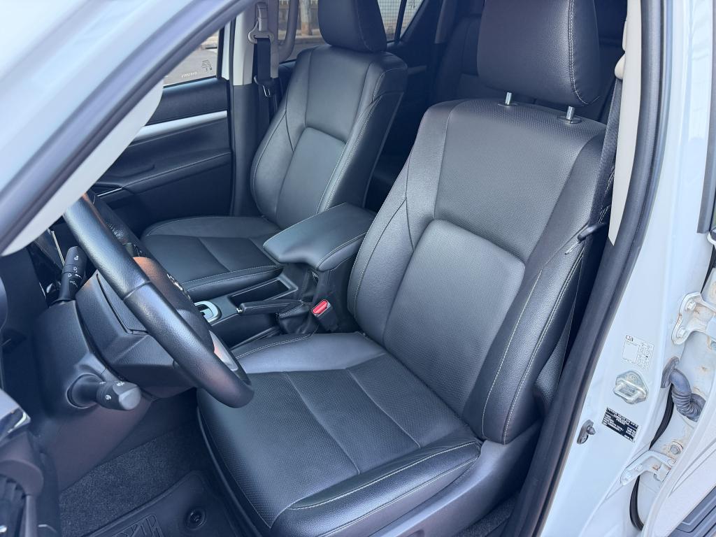 TOYOTA Hilux Caminhonete - Foto
