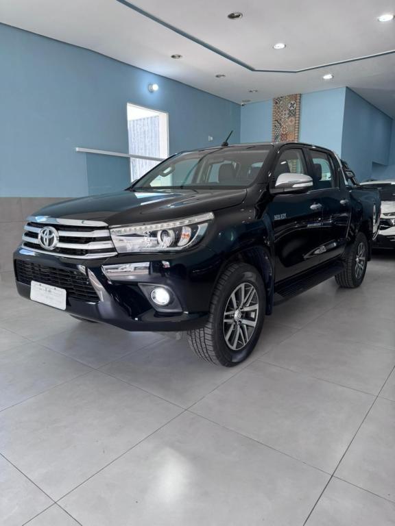 TOYOTA Hilux Caminhonete - Foto