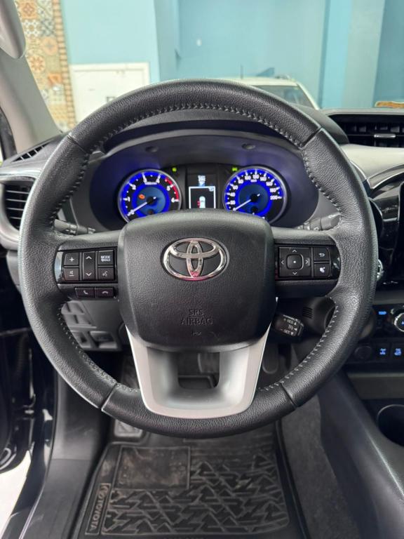 TOYOTA Hilux Caminhonete - Foto