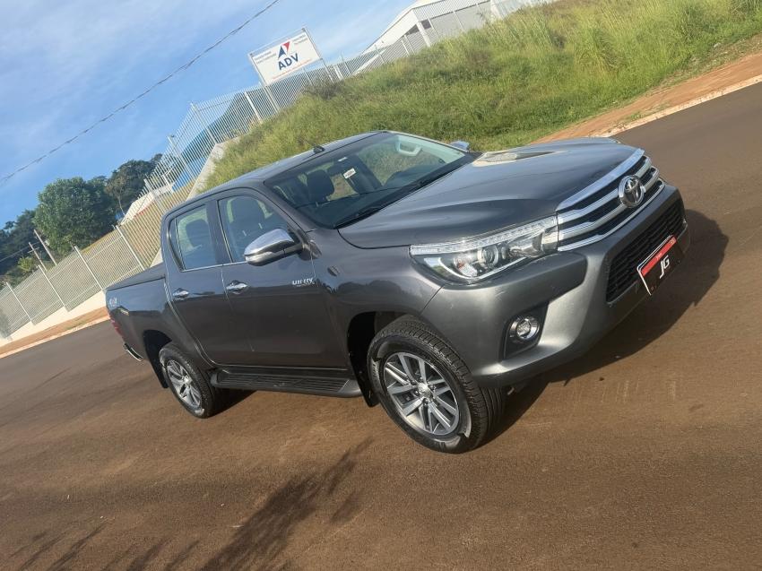 TOYOTA Hilux Caminhonete - Foto