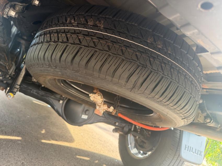 TOYOTA Hilux Caminhonete - Foto