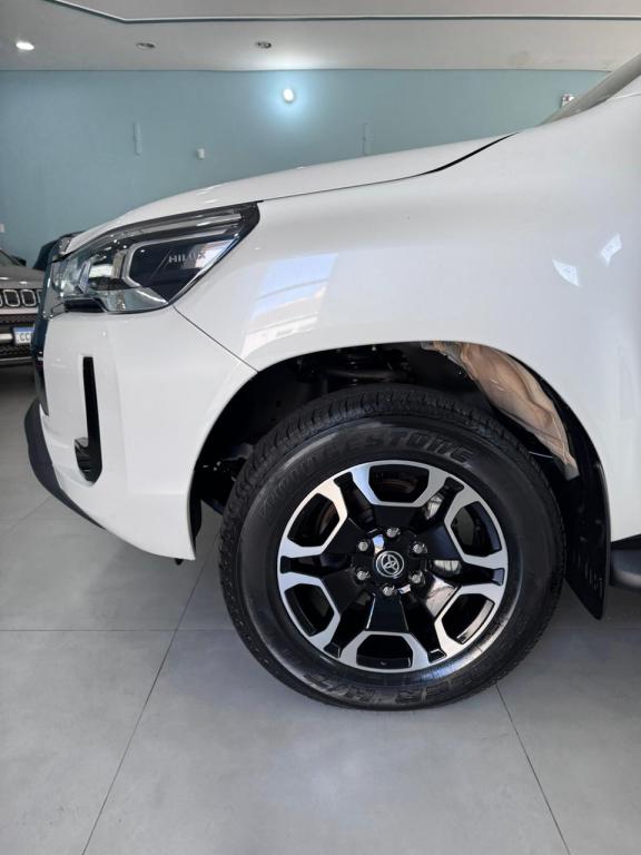TOYOTA Hilux Caminhonete - Foto