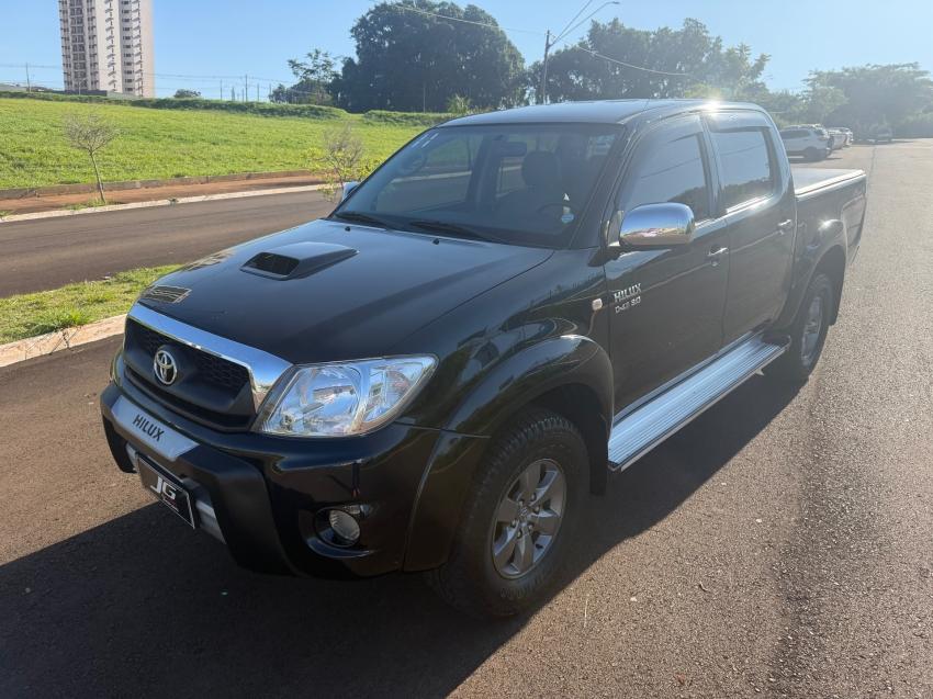 TOYOTA Hilux Caminhonete