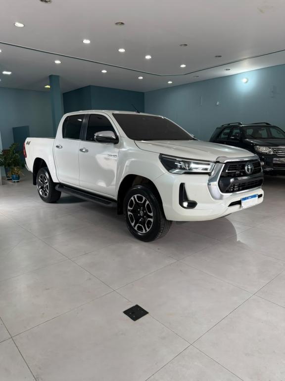 TOYOTA Hilux Caminhonete