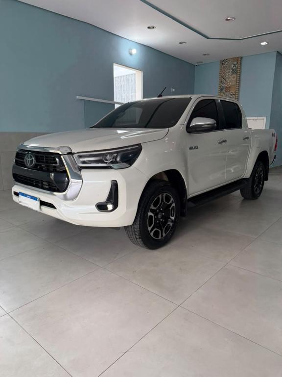 TOYOTA Hilux Caminhonete - Foto