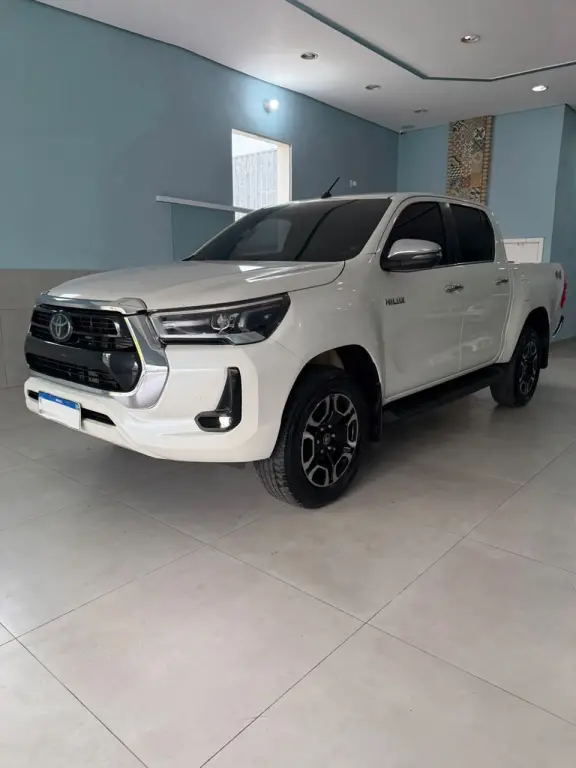 TOYOTA Hilux Caminhonete - Foto