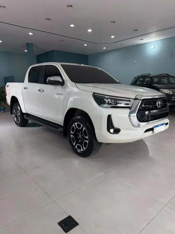TOYOTA Hilux Caminhonete - Foto