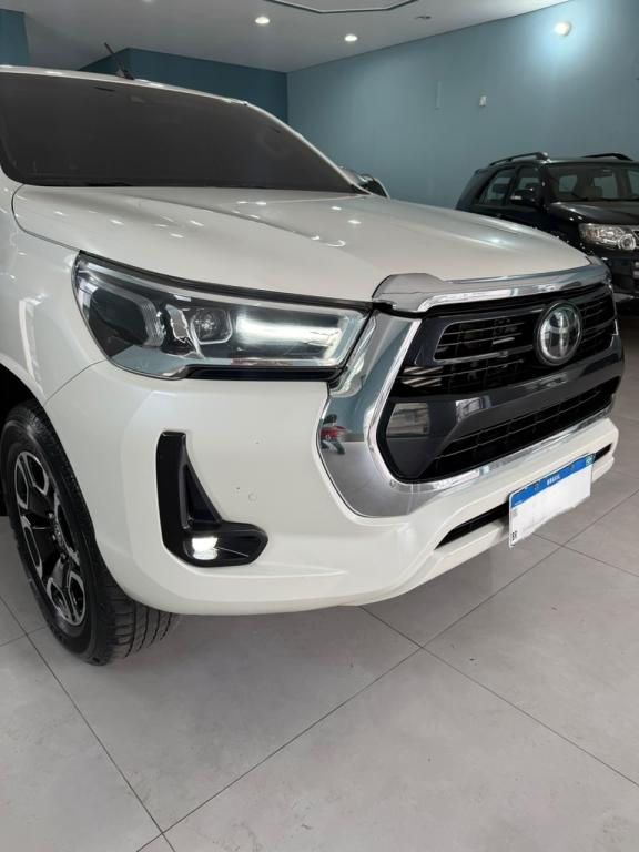 TOYOTA Hilux Caminhonete - Foto