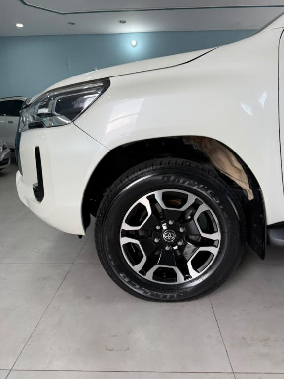 TOYOTA Hilux Caminhonete - Foto