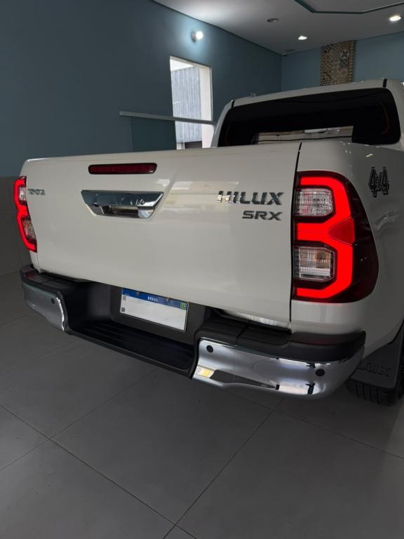 TOYOTA Hilux Caminhonete - Foto
