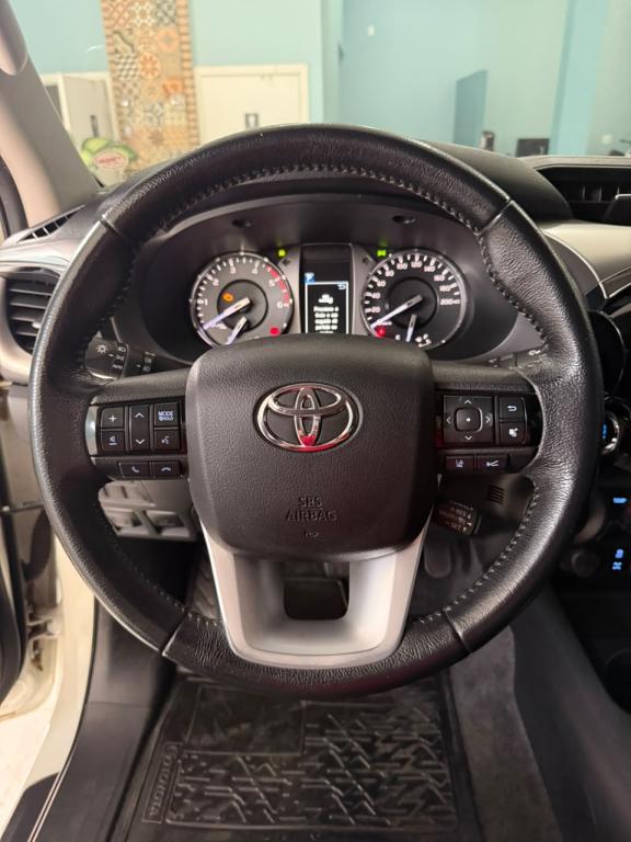 TOYOTA Hilux Caminhonete - Foto