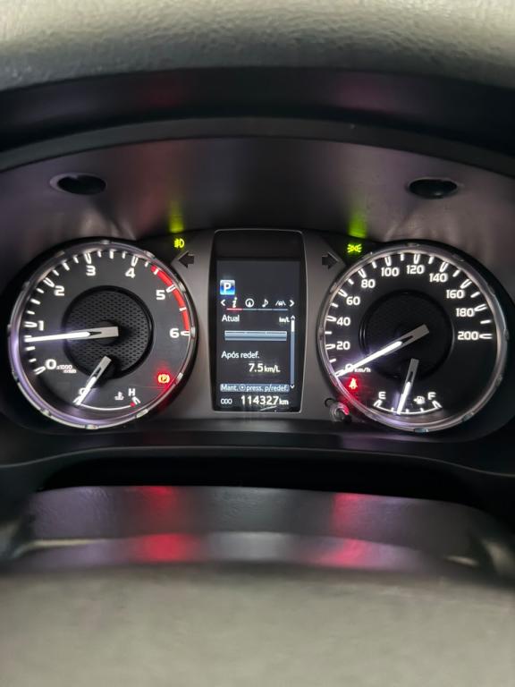 TOYOTA Hilux Caminhonete - Foto