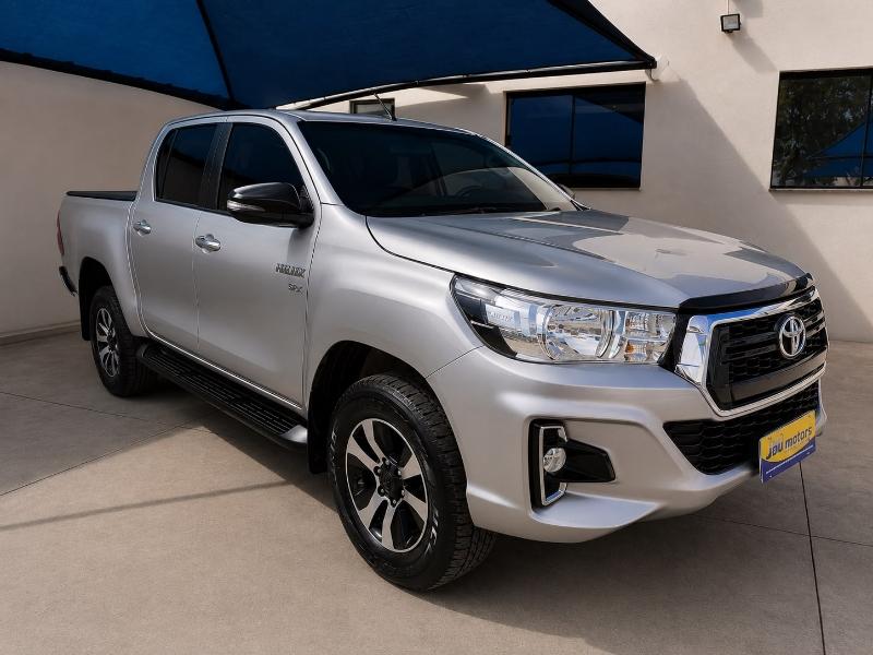 TOYOTA Hilux Caminhonete - Foto