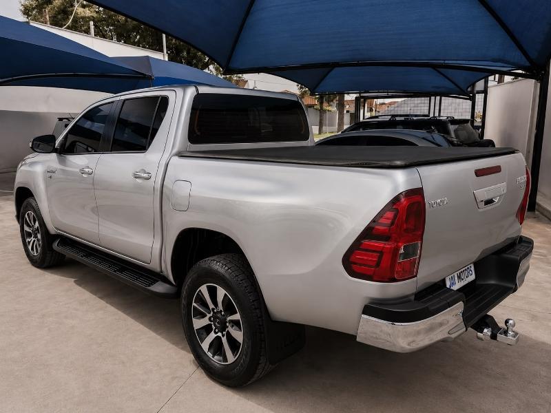 TOYOTA Hilux Caminhonete - Foto