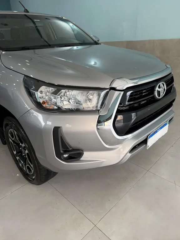 TOYOTA Hilux Caminhonete - Foto