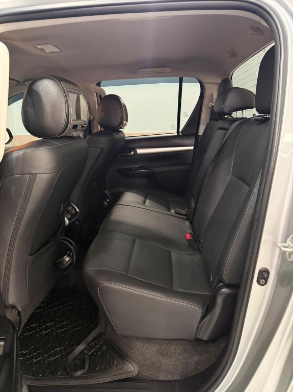 TOYOTA Hilux Caminhonete - Foto