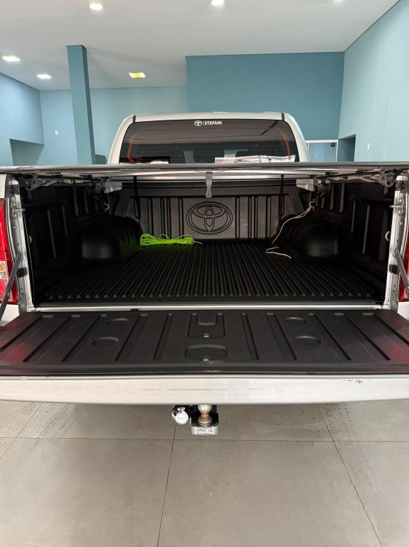 TOYOTA Hilux Caminhonete - Foto