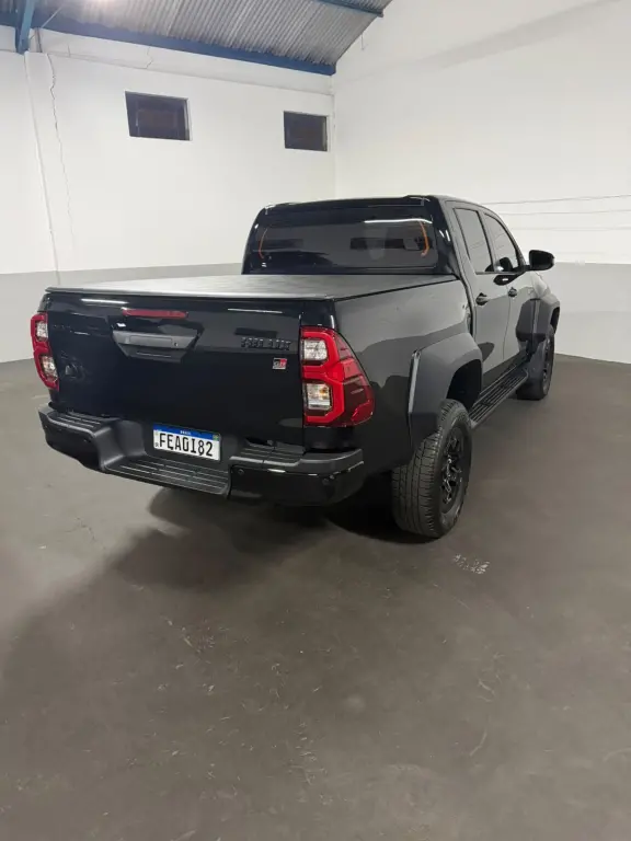 TOYOTA Hilux Caminhonete - Foto