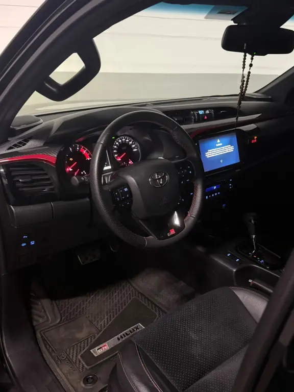 TOYOTA Hilux Caminhonete - Foto