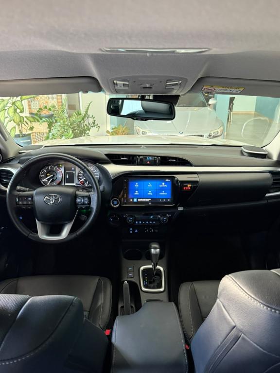 TOYOTA Hilux Caminhonete - Foto