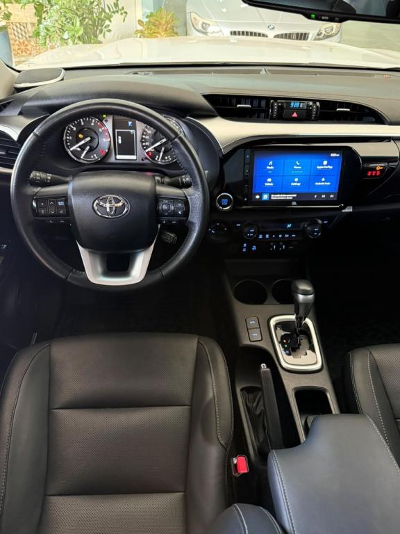 TOYOTA Hilux Caminhonete - Foto