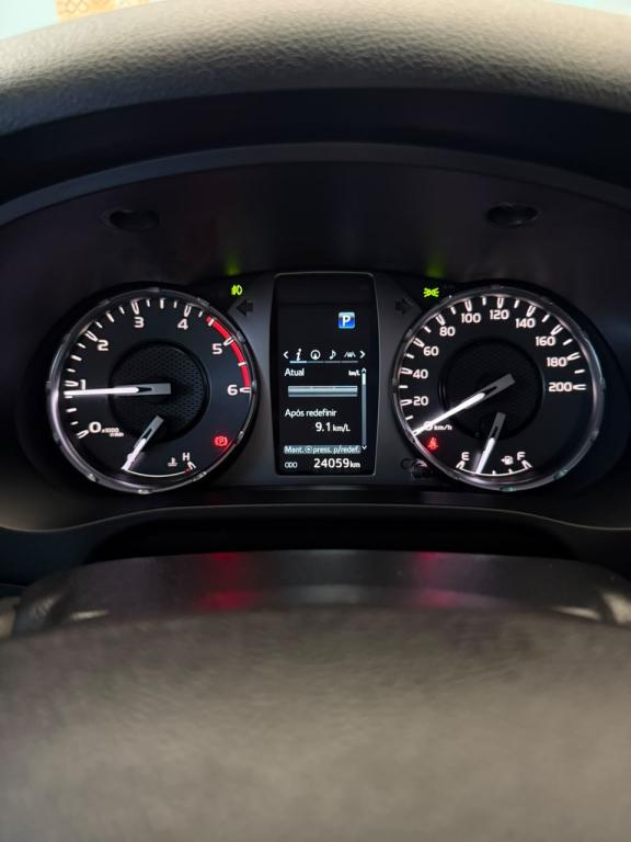 TOYOTA Hilux Caminhonete - Foto