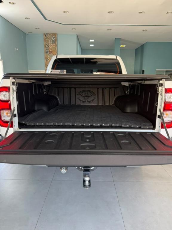 TOYOTA Hilux Caminhonete - Foto