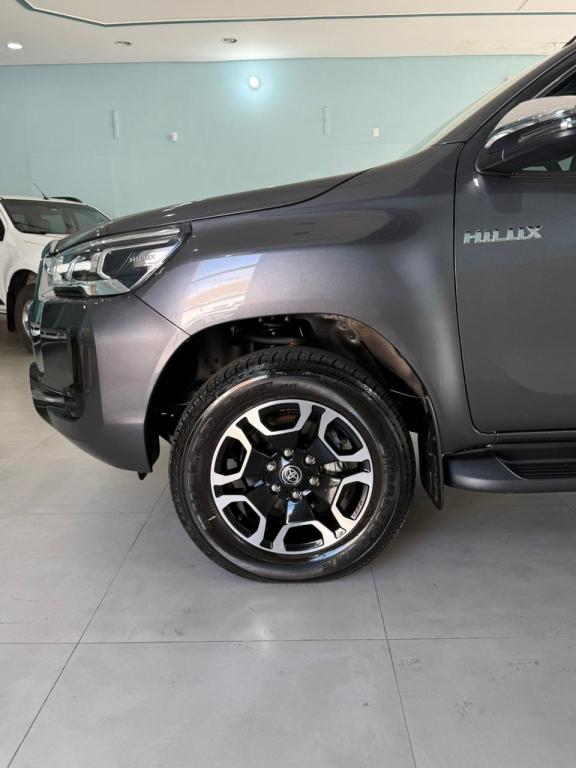 TOYOTA Hilux Caminhonete - Foto