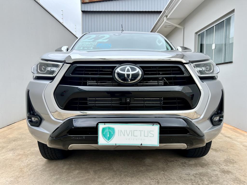 TOYOTA Hilux Caminhonete - Foto