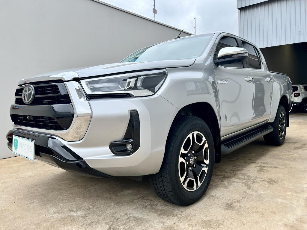 TOYOTA Hilux Caminhonete - Foto