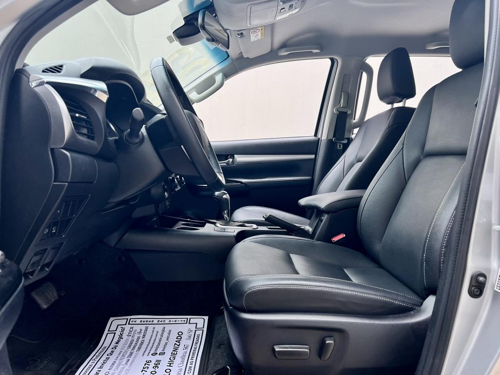 TOYOTA Hilux Caminhonete - Foto