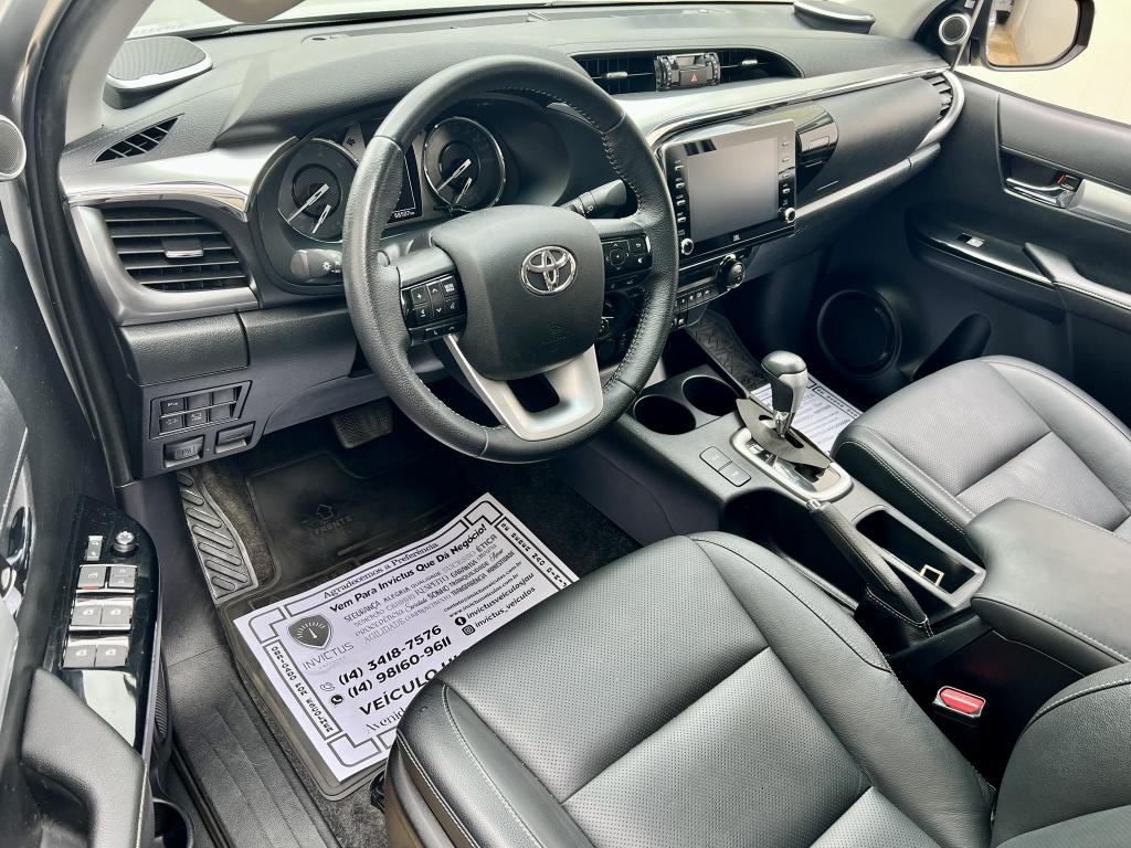 TOYOTA Hilux Caminhonete - Foto