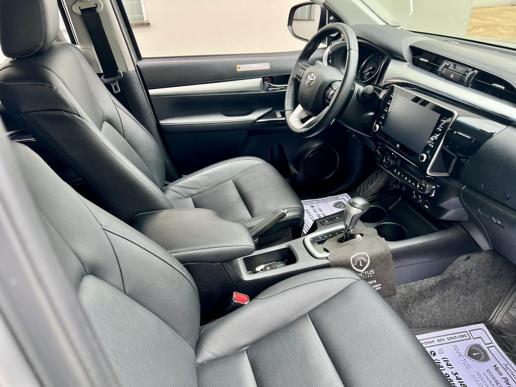 TOYOTA Hilux Caminhonete - Foto
