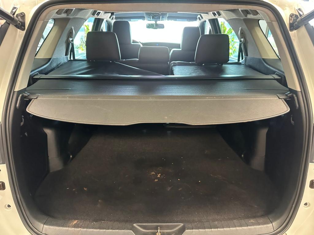 TOYOTA Hilux SW4 - Foto