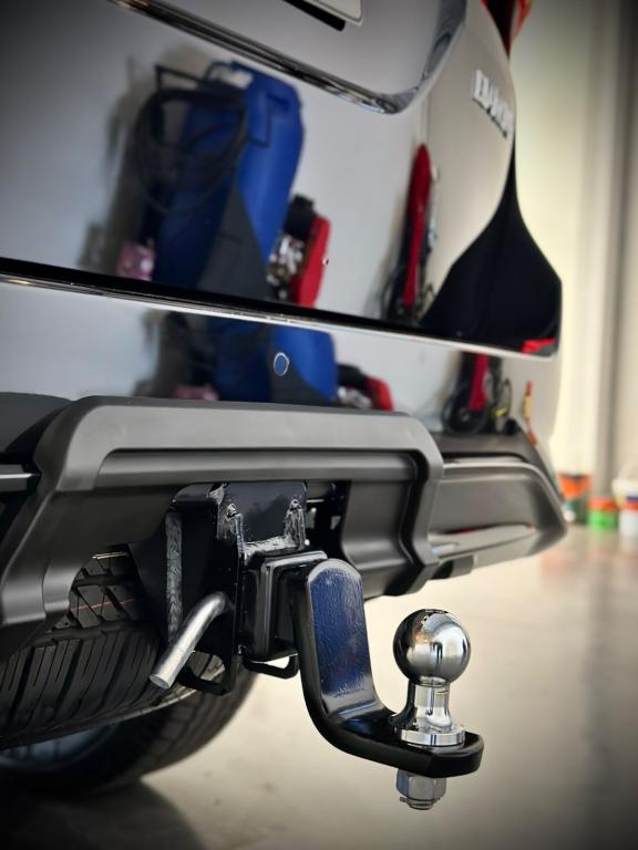 TOYOTA Hilux SW4 - Foto