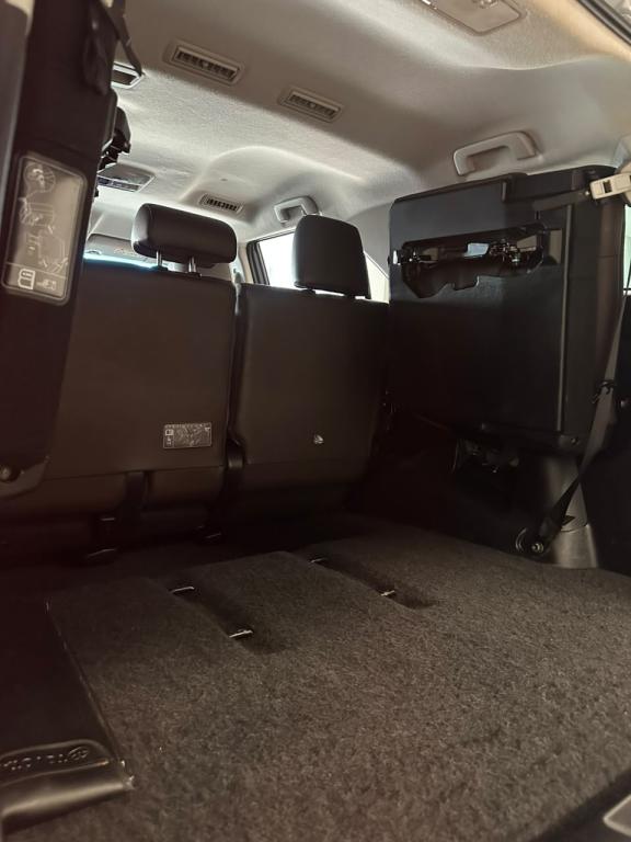 TOYOTA Hilux SW4 - Foto