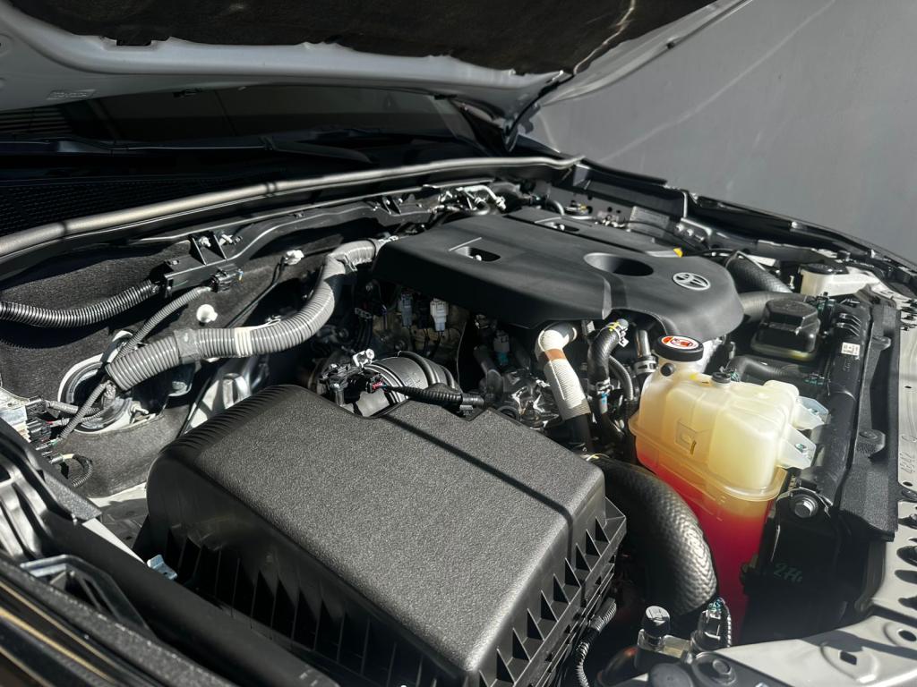 TOYOTA Hilux SW4 - Foto