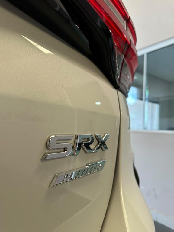 TOYOTA Hilux SW4 - Foto