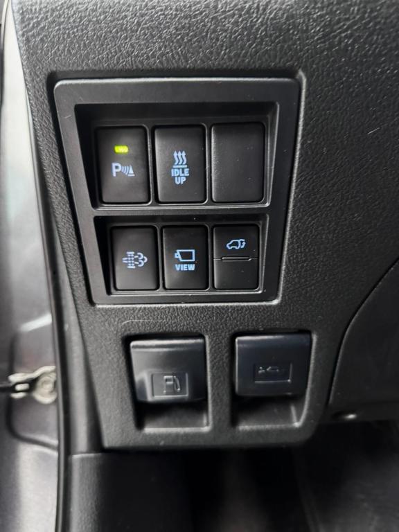 TOYOTA Hilux SW4 - Foto