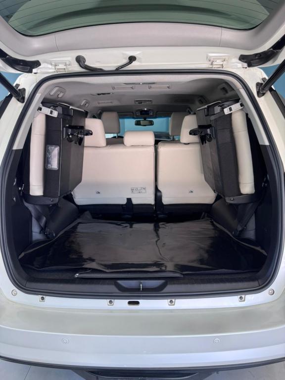 TOYOTA Hilux SW4 - Foto