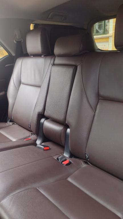 TOYOTA Hilux SW4 - Foto