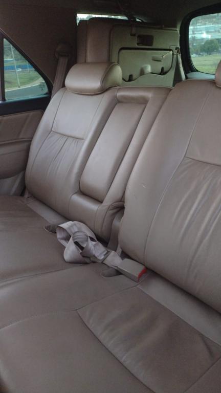 TOYOTA Hilux SW4 - Foto