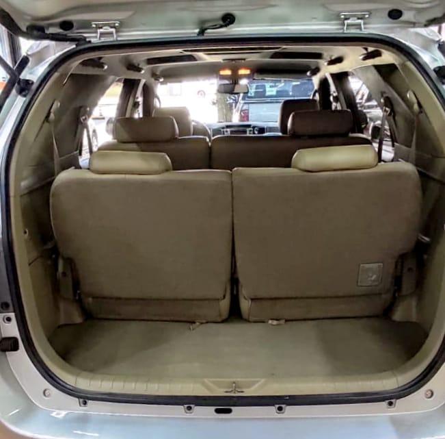 TOYOTA Hilux SW4 - Foto